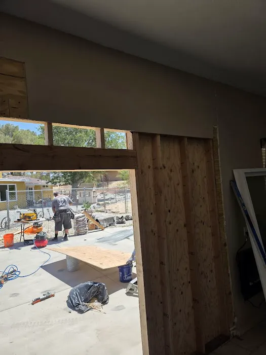 PROMINENT DOORS AND WINDOWS Picture 8