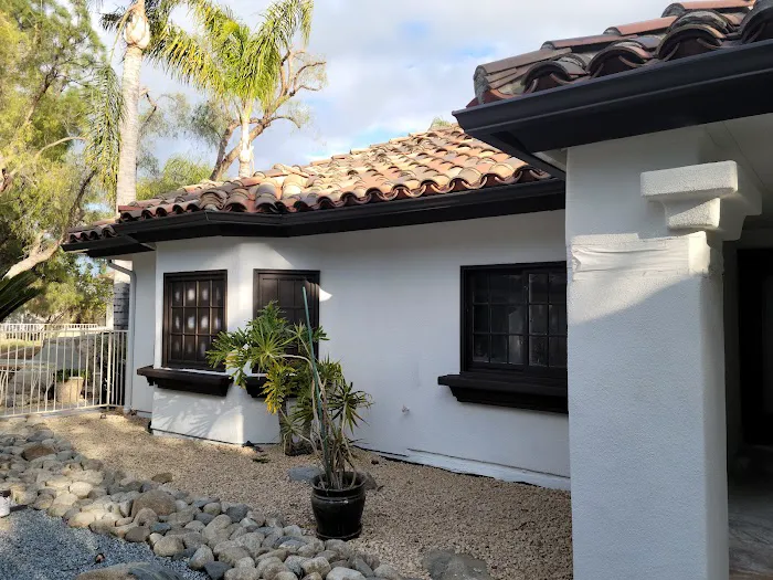 S.A Rain Gutter High Desert Picture 7