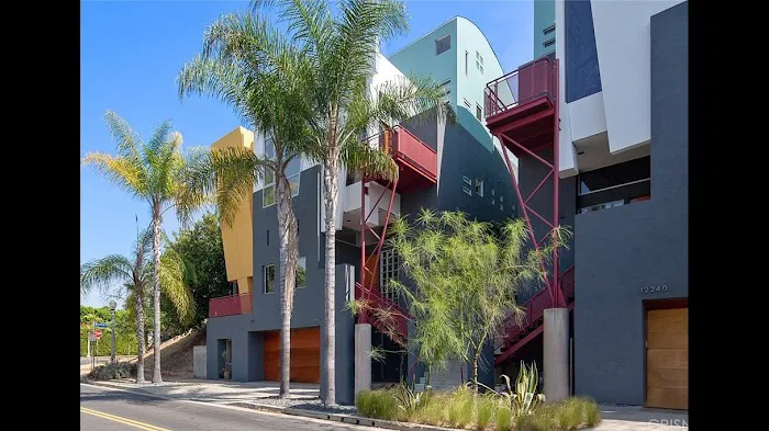 Clif Jones Painting Company Picture 1