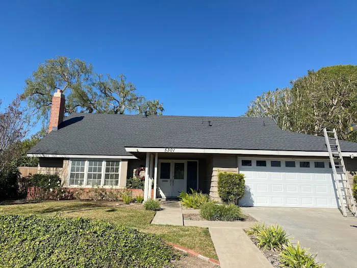 TG Roofing and Roof Removal Picture 2