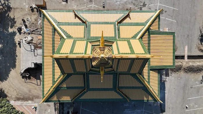 Gentle Giant Roofing Picture 5