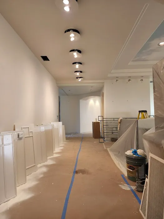 The Right Painter Picture 3