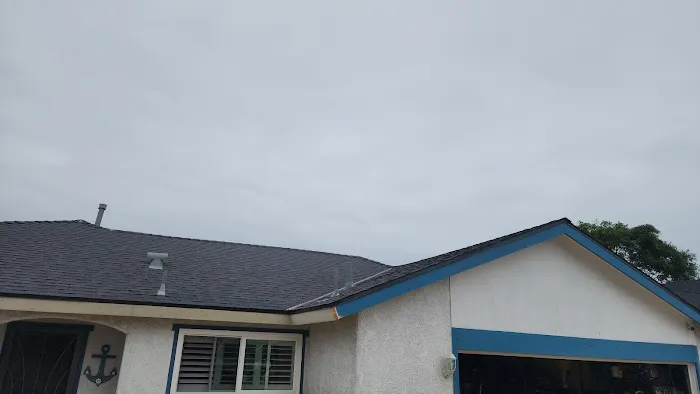 Universal Roofing & Construction Inc. Picture 4
