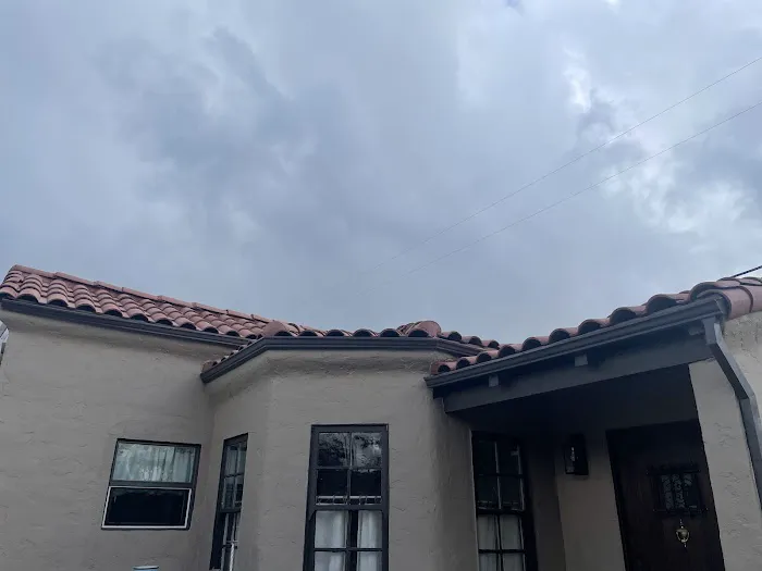Universal Roofing & Construction Inc. Picture 10