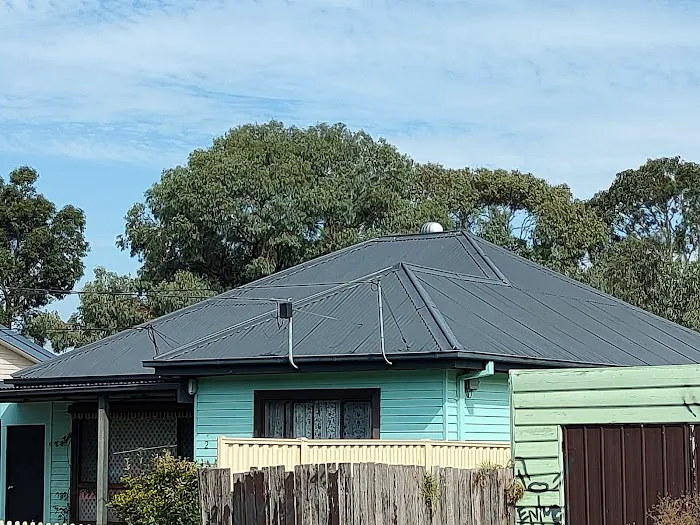 Soffit Shelter Roofing Contractor Picture 1