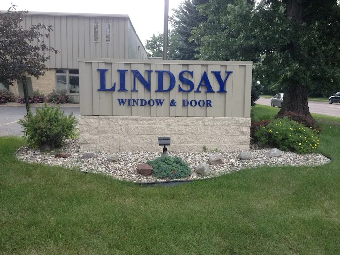 Lindsay Windows Picture 1