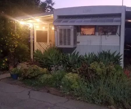 Chuck's Mobile Home Services