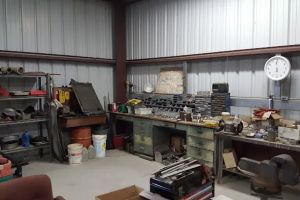Auto Service Center