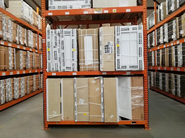 CONTRACTORS' WAREHOUSE Picture 8