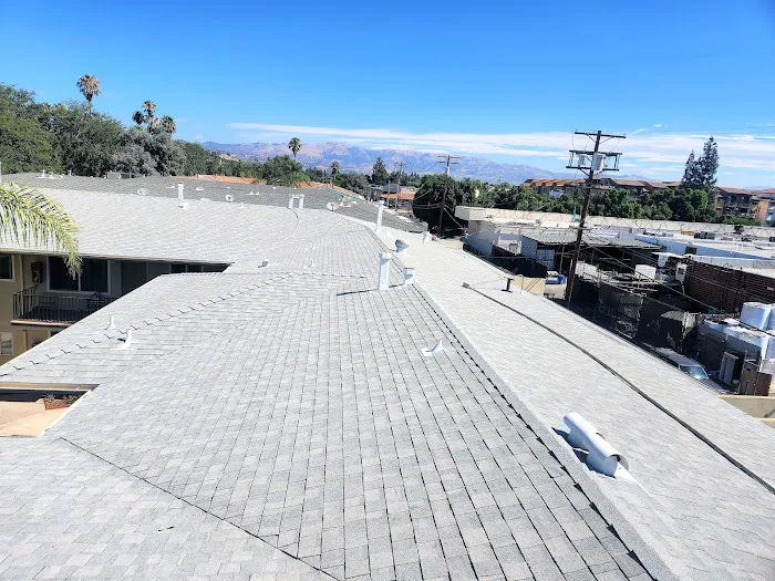 Luis Roofing Services Picture 6