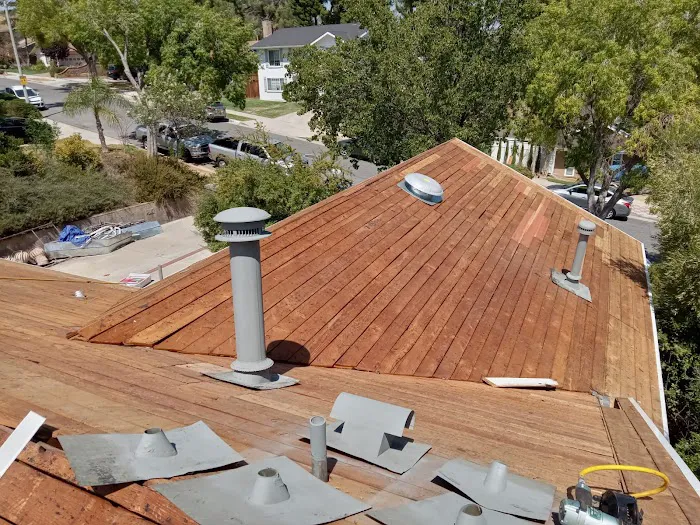 DM Roofing Inc Picture 1