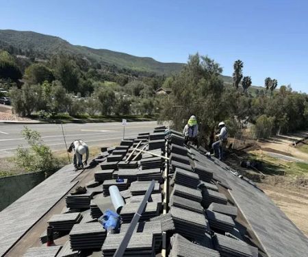 Luis Mendoza Roofing