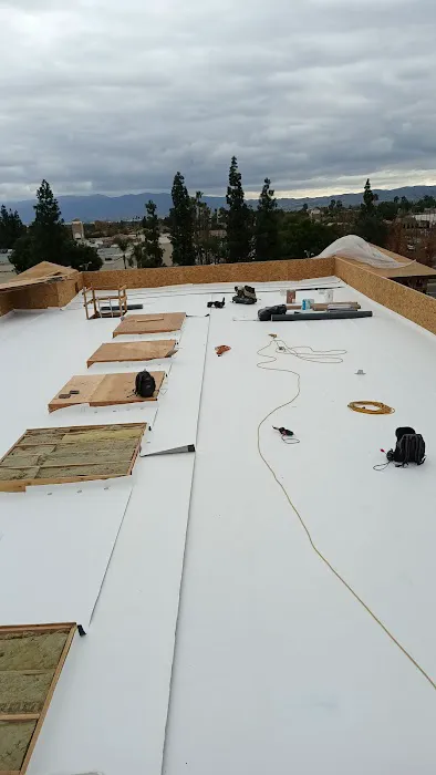 Luis Mendoza Roofing Picture 7