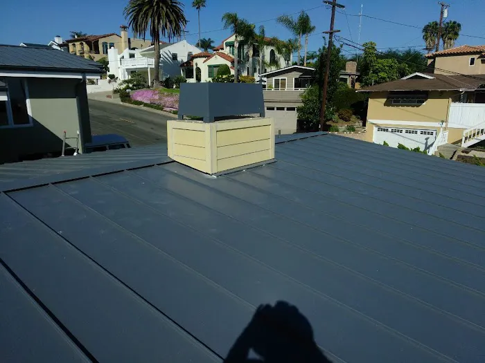 Alvarez Alvarez ROOFING inc Picture 3