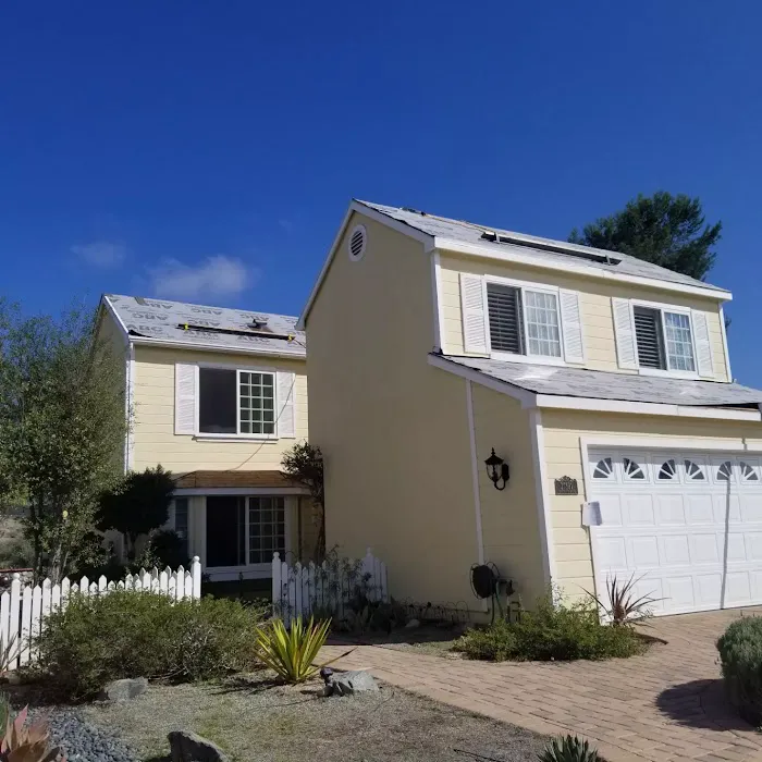 Alvarez Alvarez ROOFING inc Picture 6
