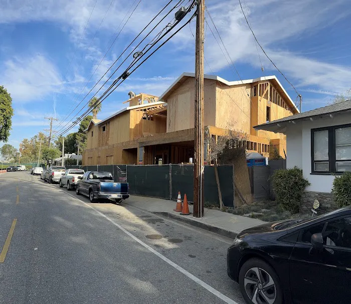 Olympia Construction Picture 2