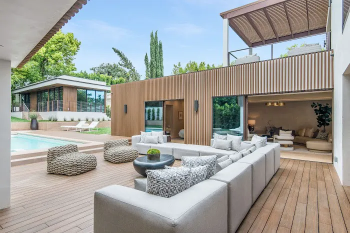 Olympia Construction Picture 9