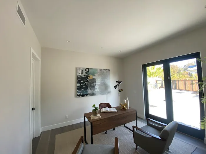 Franklin Custom Finish Picture 4