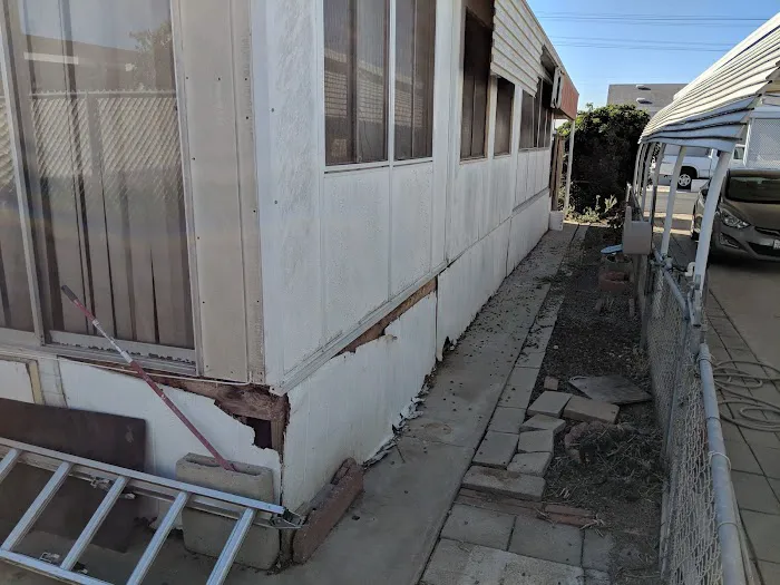 Hopkins Mobile Home Service Picture 2