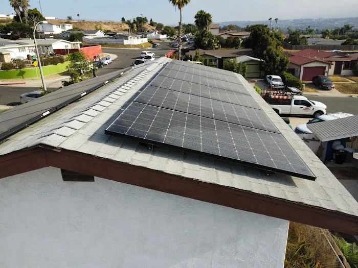 EZ Solar & Roofing Picture 5