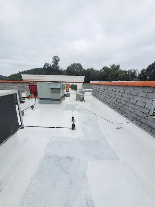 A DUIN-IT Roofing & Construction Picture 10
