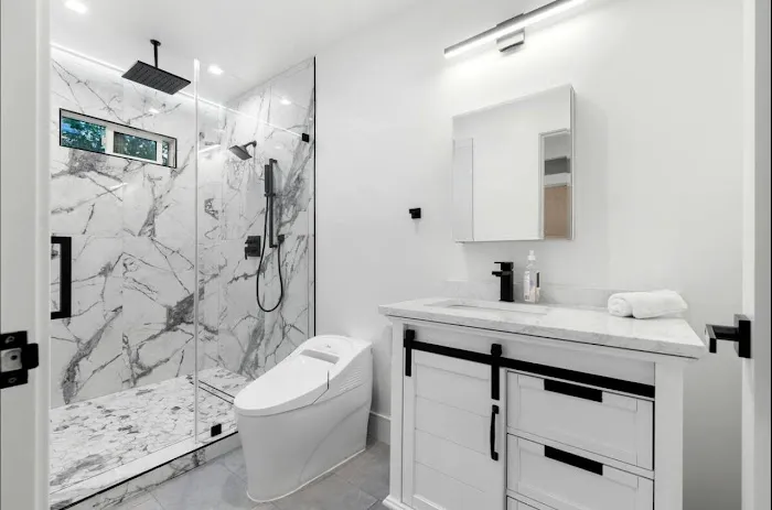 We Fiks Inc. Picture 10