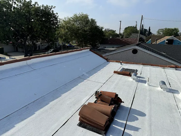 YOR Roofing Contractor & Construction Company Picture 1