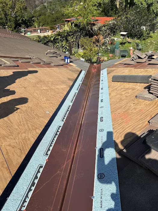 MARIA & OSCAR ROOFING LLC Picture 6