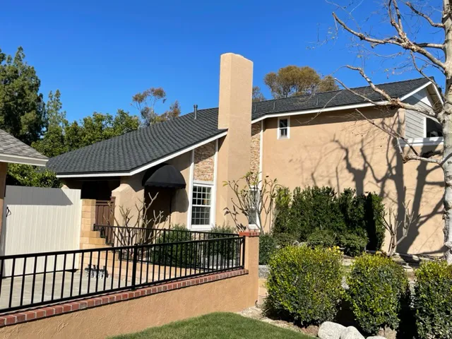 AJ ROOFING Picture 3