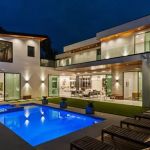 House R Us