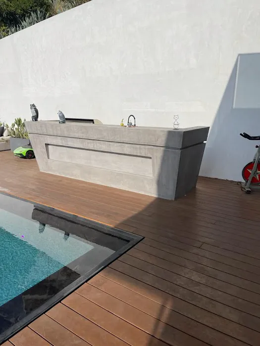 Olis Wood Inc. Picture 2