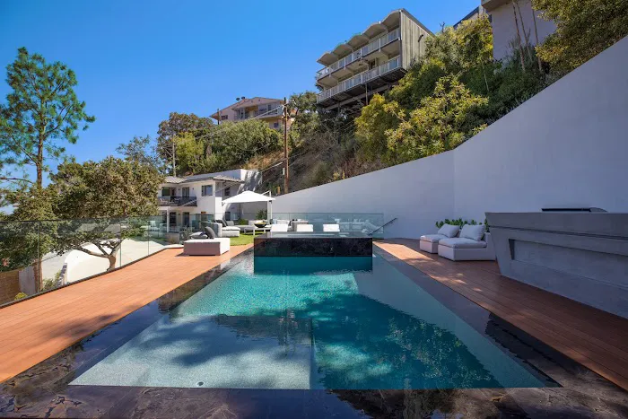 RL Remodeling Picture 4