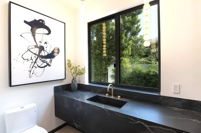 Vivid Homes Inc Picture 5