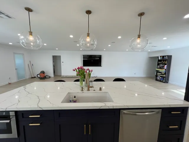 Vivid Homes Inc Picture 6