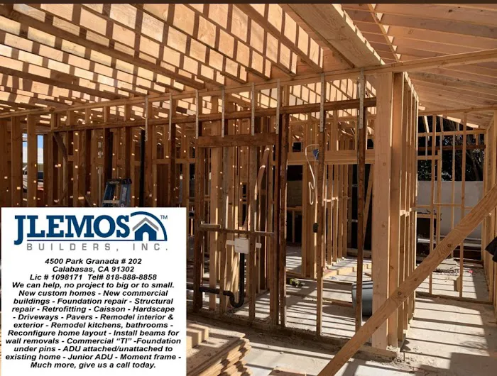 JLemos Builders Picture 1