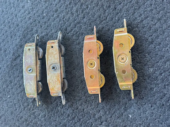 American Sliding Door Repair Picture 8