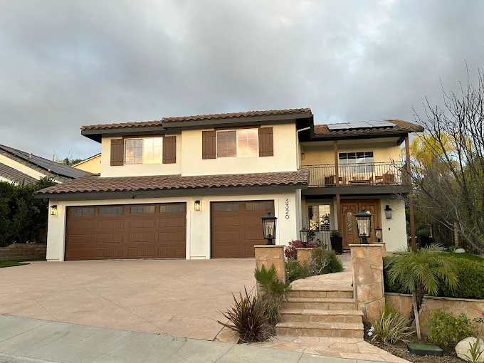 Robbin Cutenese Painting Picture 3