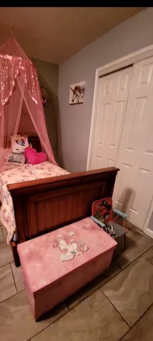 Robbin Cutenese Painting Picture 4