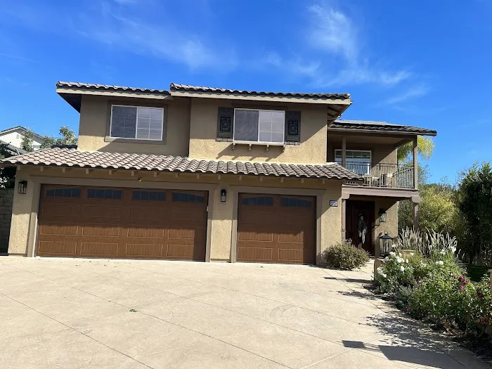 Robbin Cutenese Painting Picture 7