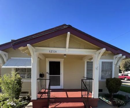 Crown Construction and Design, Inc.