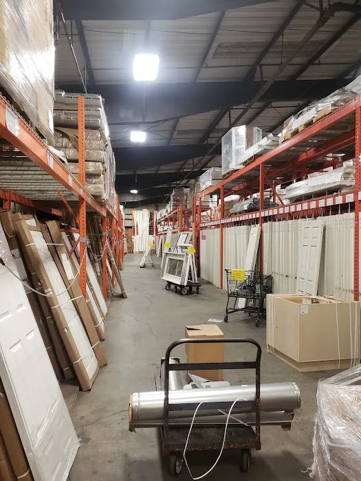 CONTRACTORS' WAREHOUSE Picture 8