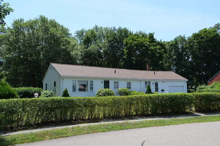 O'LYN Roofing Picture 5