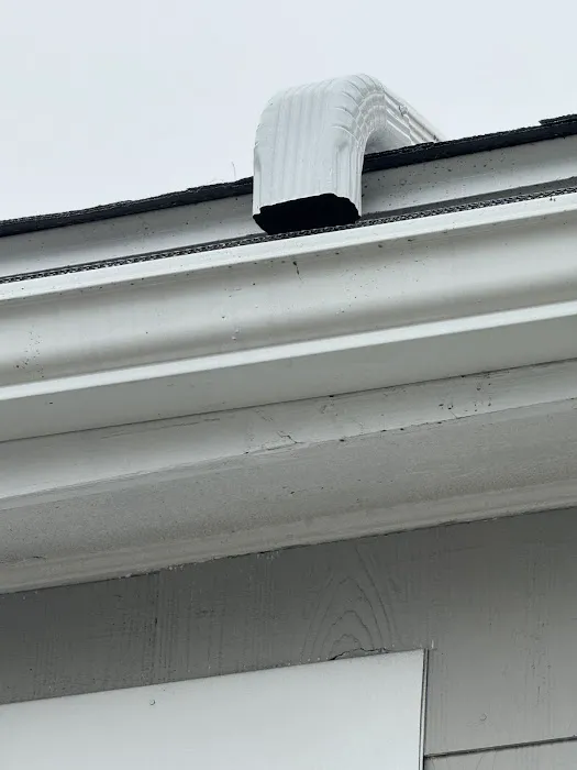 O'LYN Roofing Picture 10