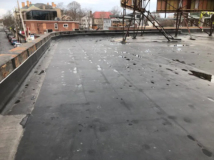 Expert Roofing & Siding Construction Picture 8