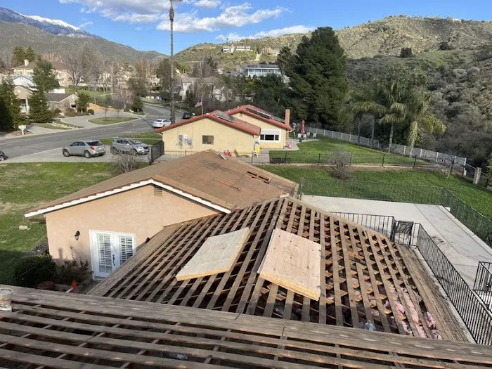 IES ROOFING INC Picture 3