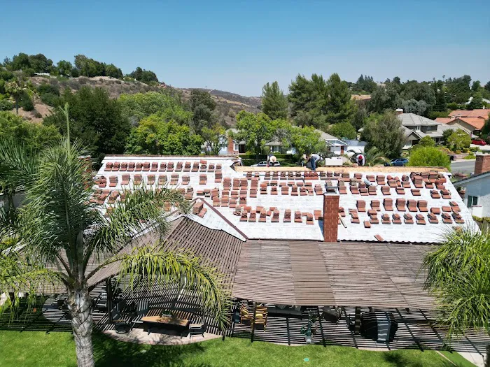 Reno's Roofing Picture 4
