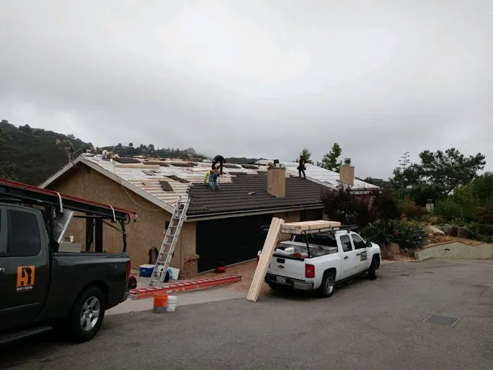 Reno's Roofing Picture 8