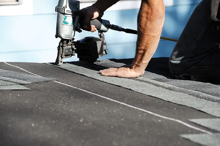New Look Roofers Picture 7