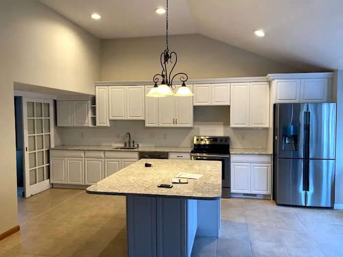 US Propaint And Renovation - Painting, Deck, Siding , kitchen and bathroom remodeling Picture 9