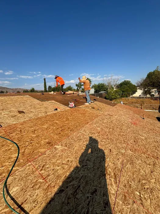 Oscar & Rosa Roofing Restoration inc Picture 8